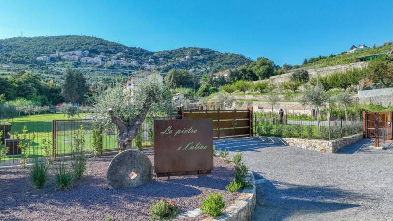 Agricamping-la-pietra-e-lulivo-pietra-ligure-23-outdoor-structure-garden-field