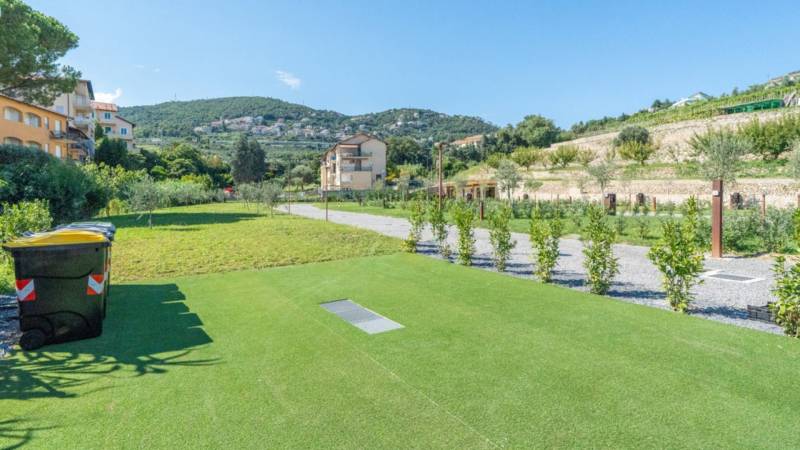 Agricamping-la-pietra-e-lulivo-pietra-ligure-22-outdoor-structure-garden-field